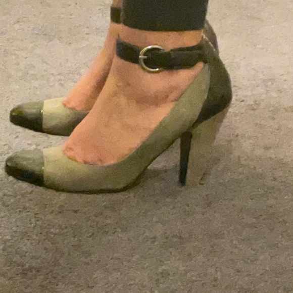 Gorgeous BRAND NEW Nine West Two Tone Grey Leather & Suede Shoes - Picture 7 of 9